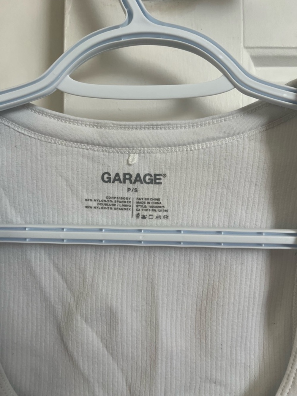 Garage White Ribbed Tank Crop Top - Picture 2 of 2